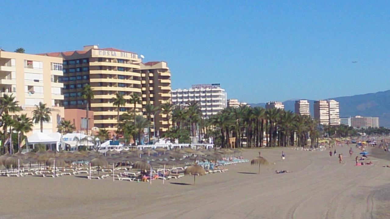 Apartamentos Los Condores トレモリノス エクステリア 写真